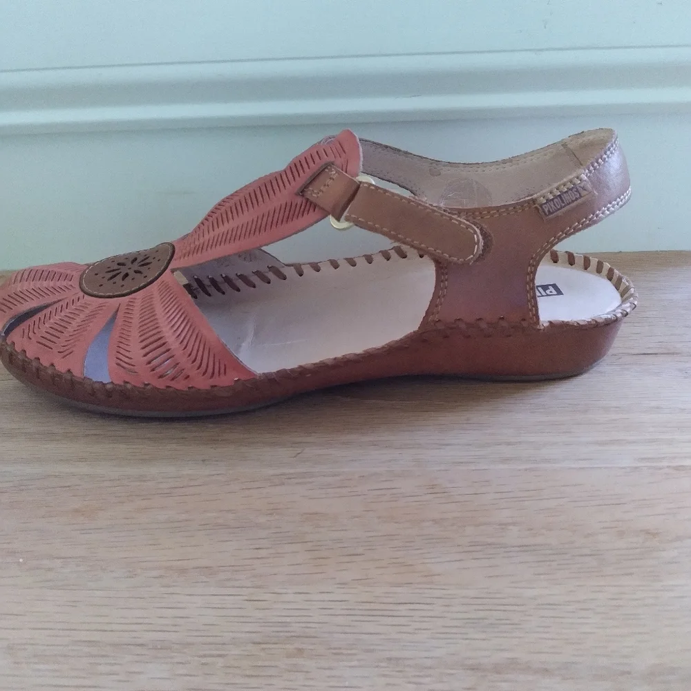 Pickolinos Spanish Leather Sandals - Picture 4 of 8